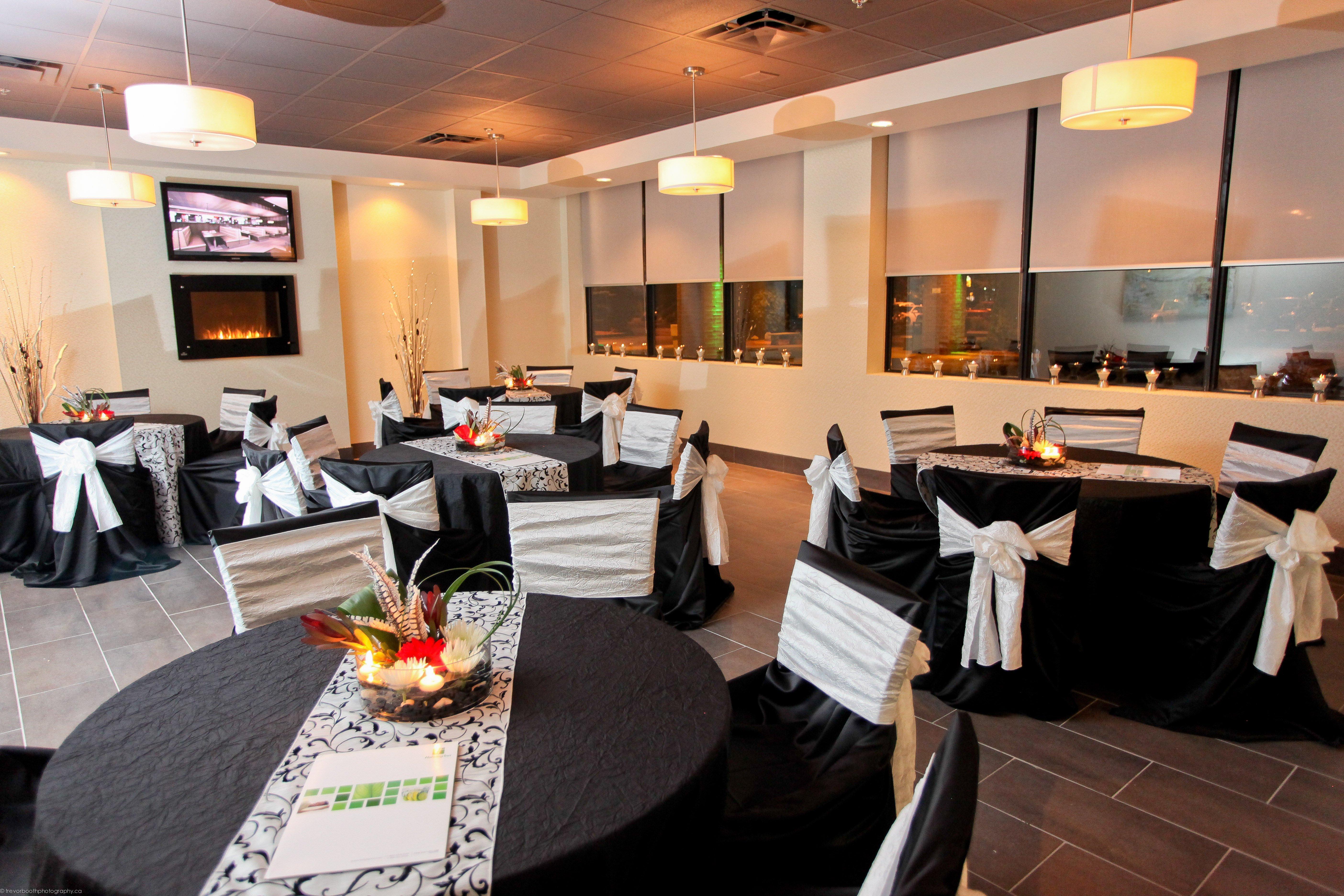 Holiday Inn Windsor - Ambassador Bridge By Ihg Exterior foto