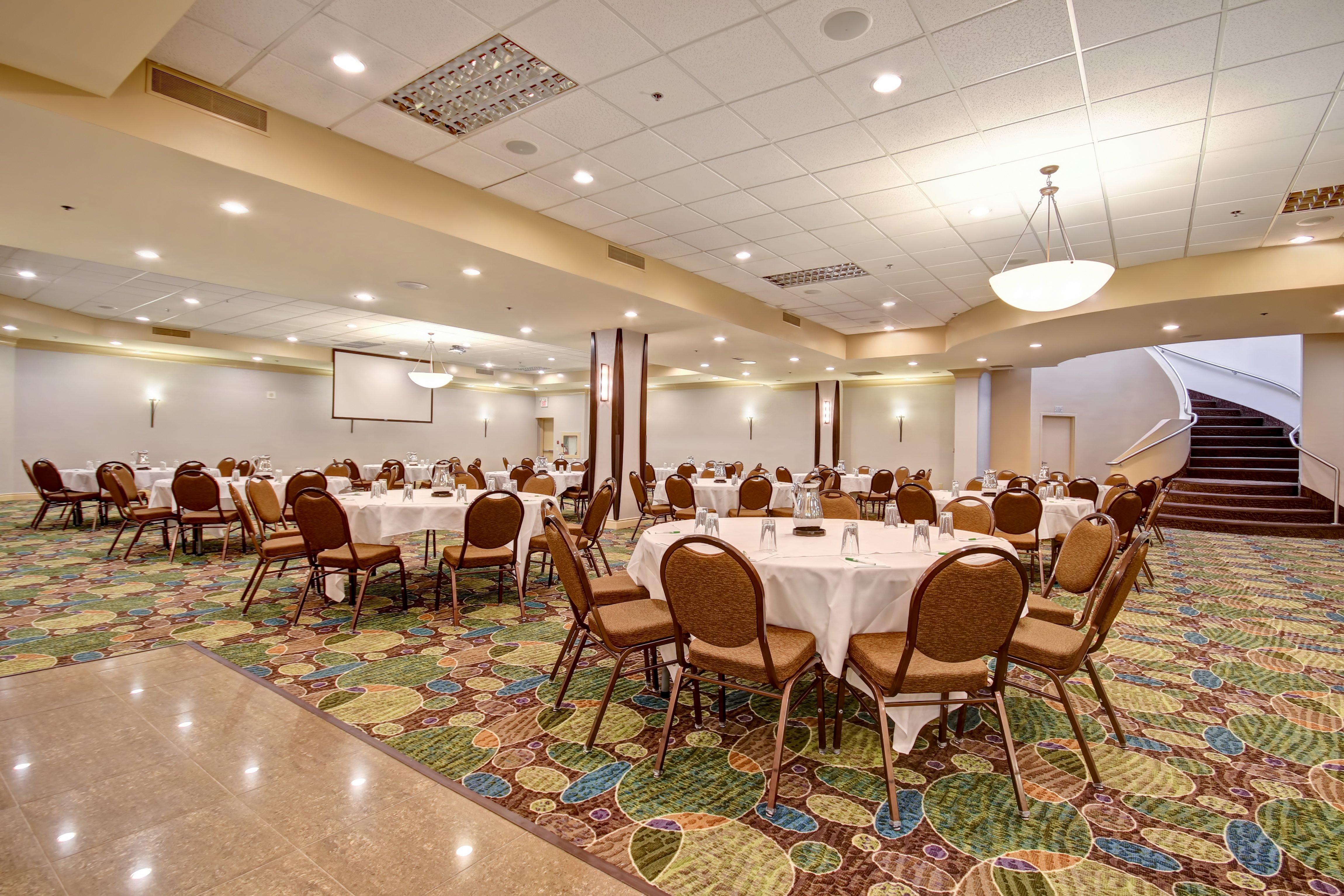 Holiday Inn Windsor - Ambassador Bridge By Ihg Exterior foto